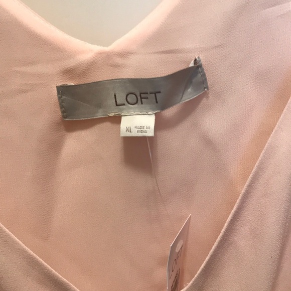 Loft NWT Blouse. - Picture 5 of 8